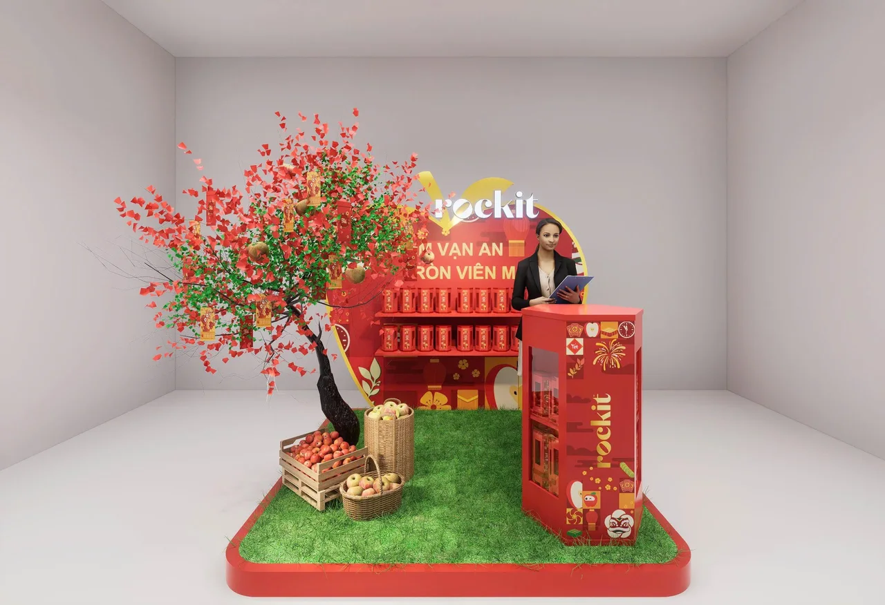 Phương án booth thứ hai trong bản đề xuất, với cây Vạn An đặt trên nền cỏ và quầy Kho Viên Mãn